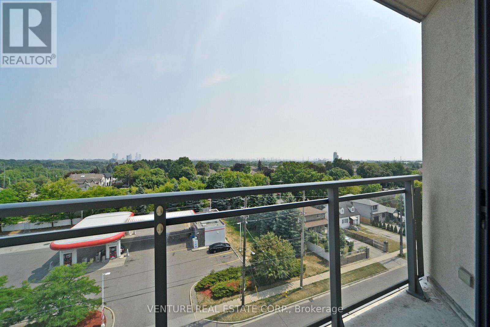 Photo 5 of 707 7730 Kipling Avenue, Vaughan ON