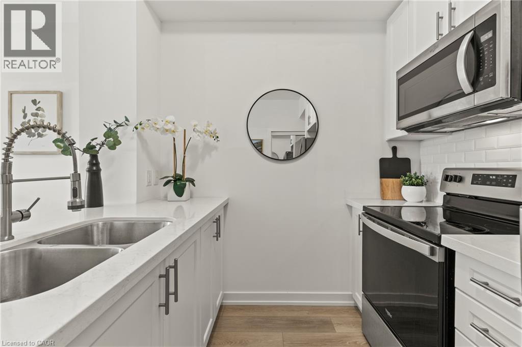 Photo 23 of 460 Dundas Street E Unit 433, Waterdown ON