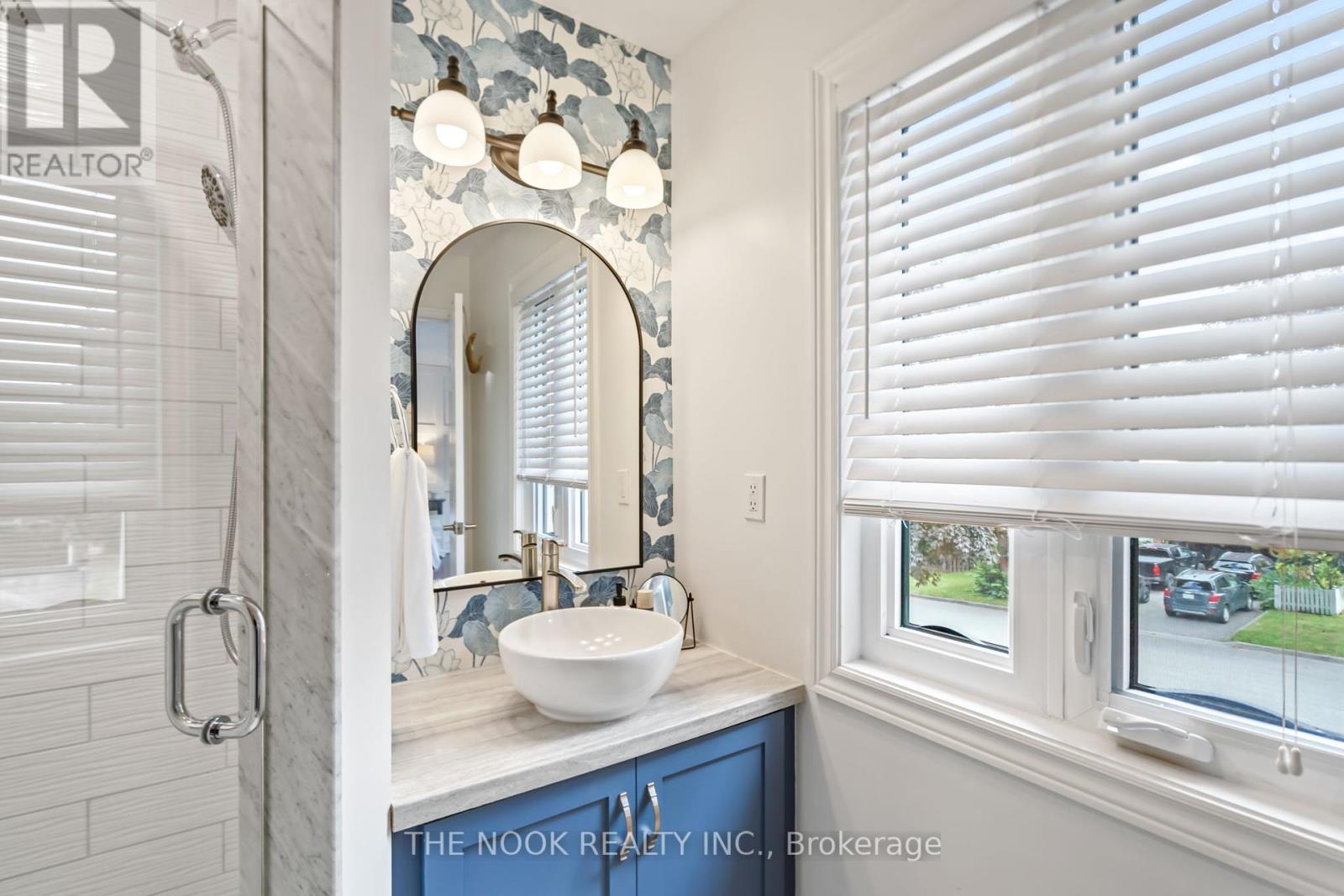 Photo 25 of 6 Stanford Crescent, Clarington ON