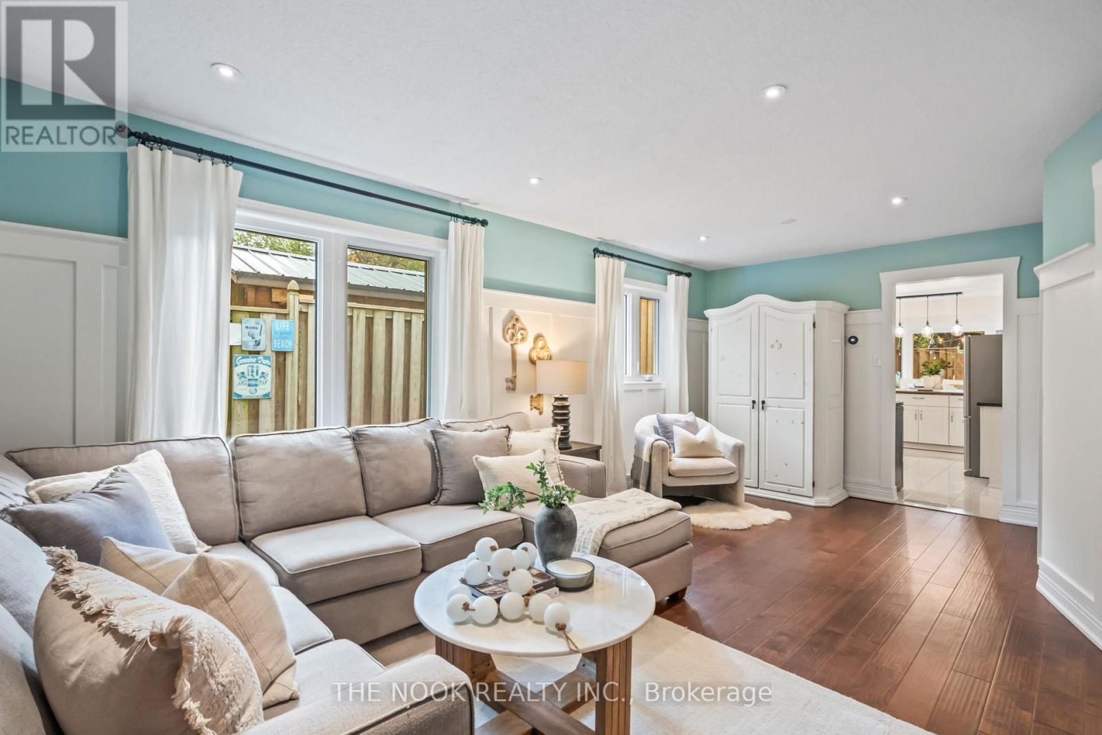 Photo 9 of 6 Stanford Crescent, Clarington ON