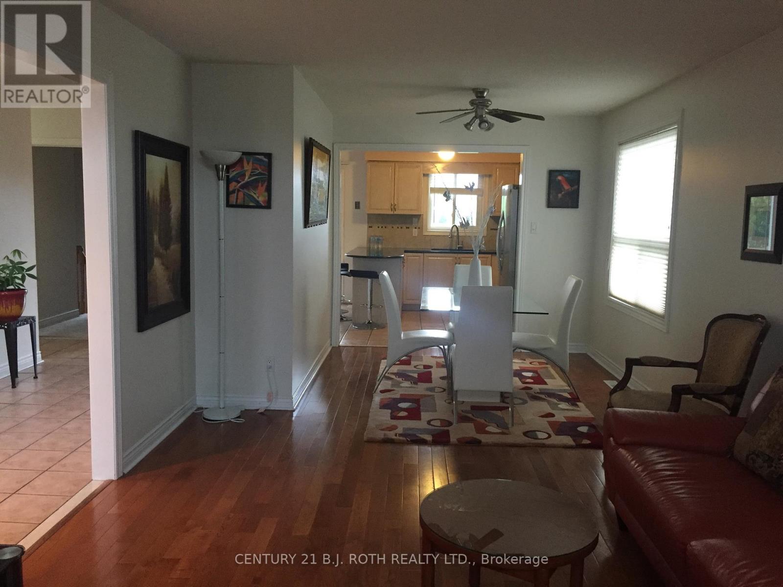 Photo 3 of Upper 22 Mapleton Avenue, Barrie ON