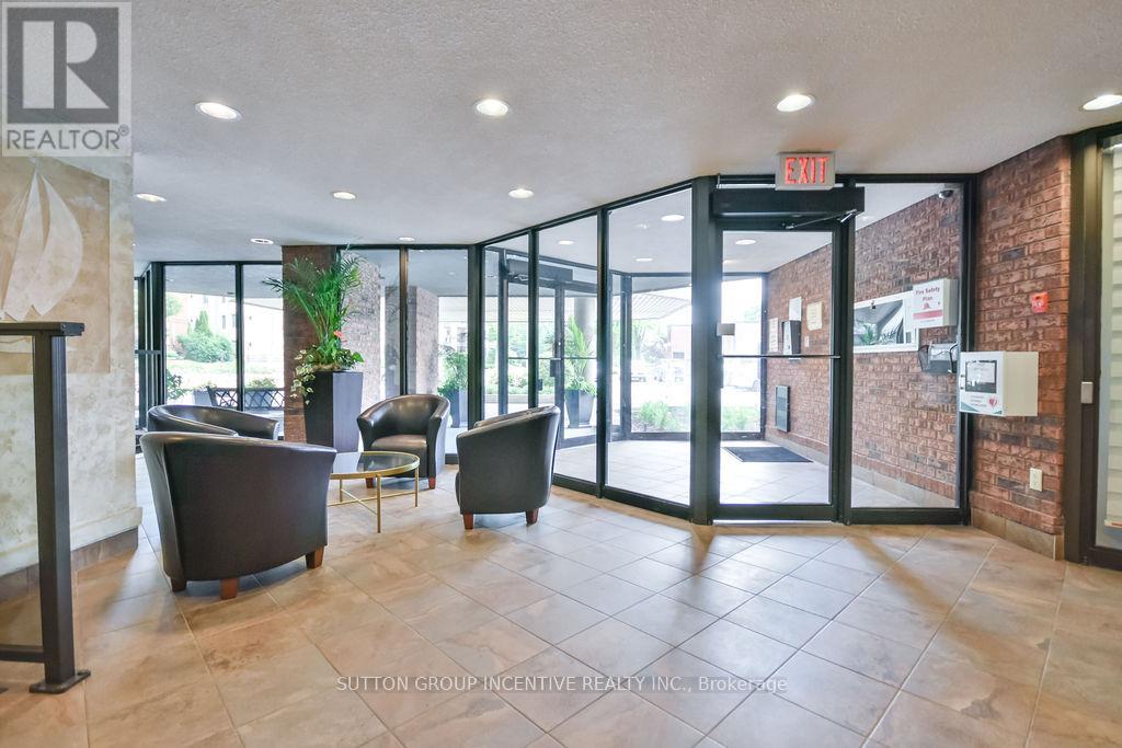 Photo 20 of 307 181 Collier Street, Barrie ON