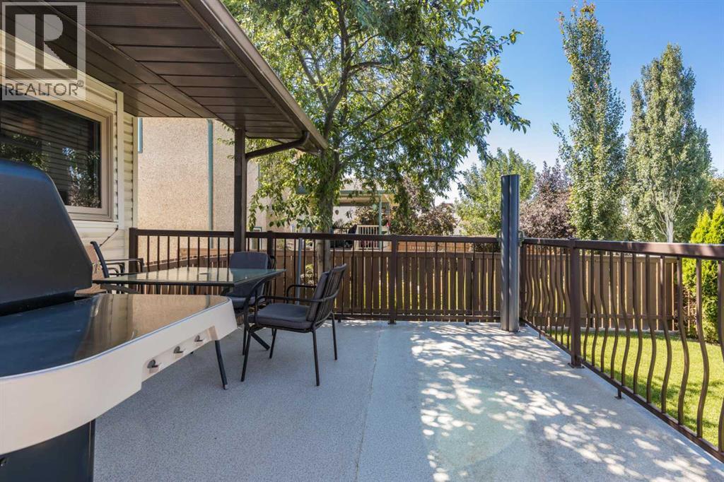 Photo 45 of 18 Rideau Green Se, Medicine Hat AB