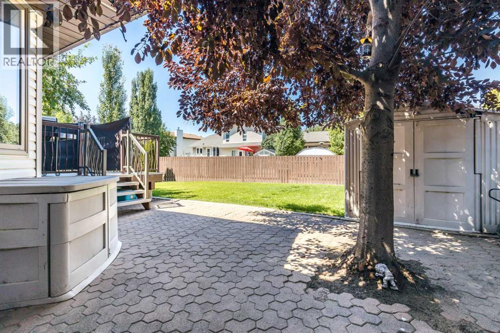 Photo 47 of 18 Rideau Green Se, Medicine Hat AB