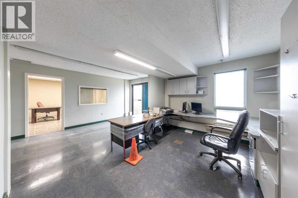 Photo 11 of 5104 42 Avenue, Lloydminster SK