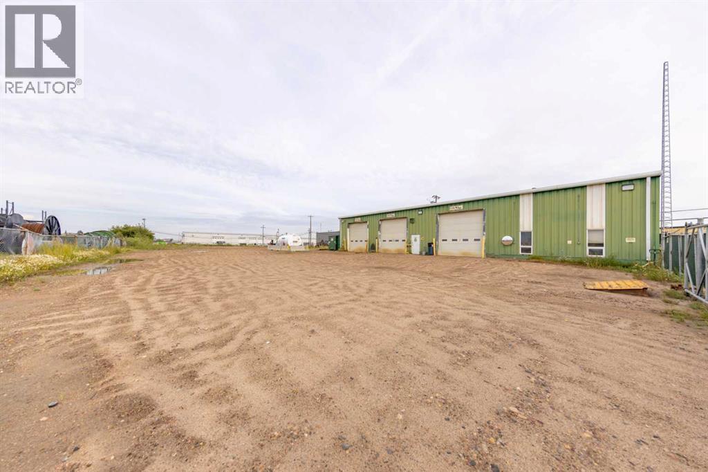Photo 7 of 5104 42 Avenue, Lloydminster SK
