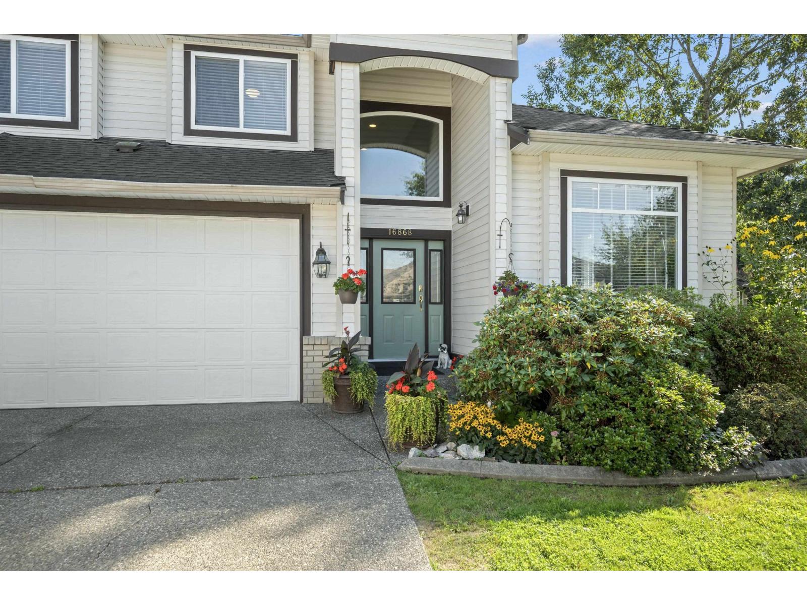 Photo 2 of 16868 61 A Avenue, Surrey BC