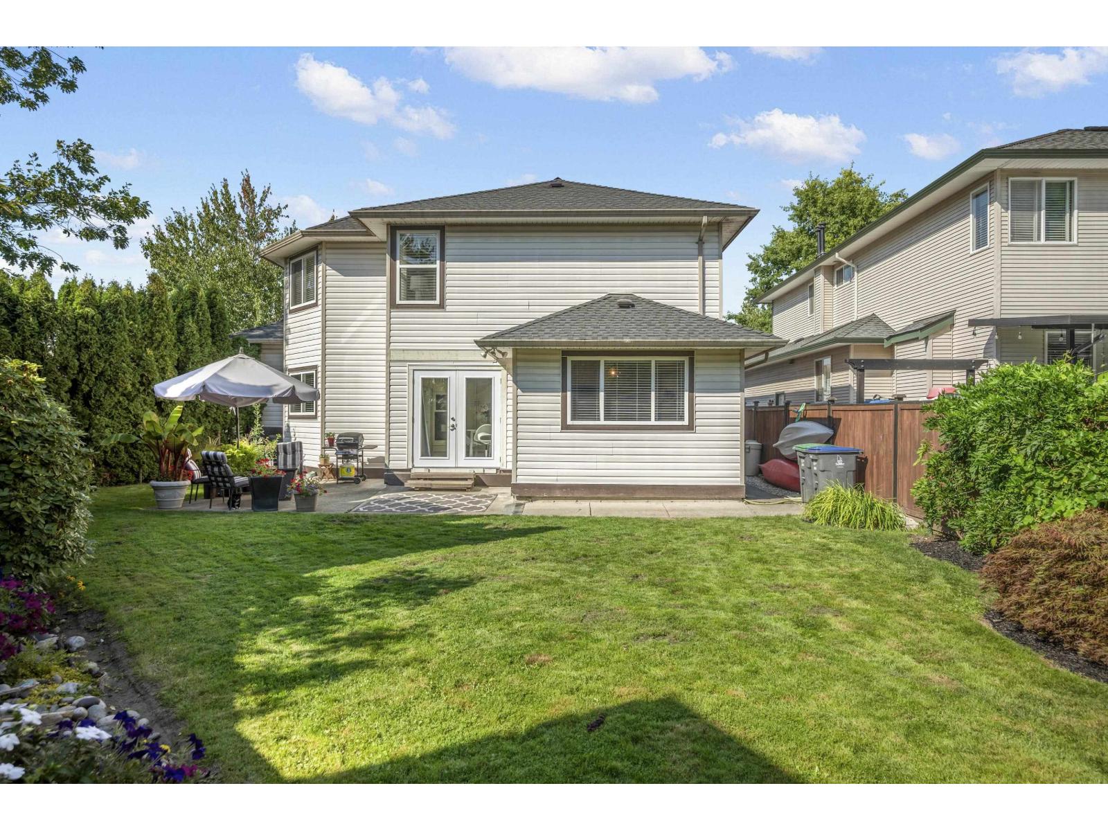 Photo 34 of 16868 61 A Avenue, Surrey BC