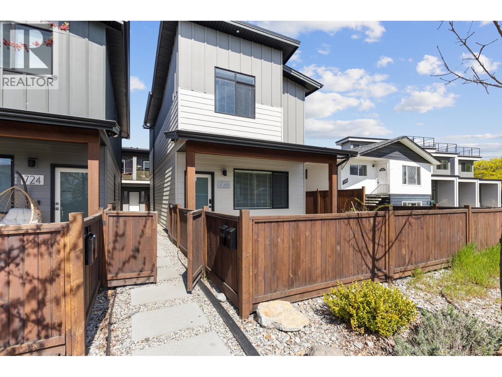  728 Coopland Crescent, Kelowna