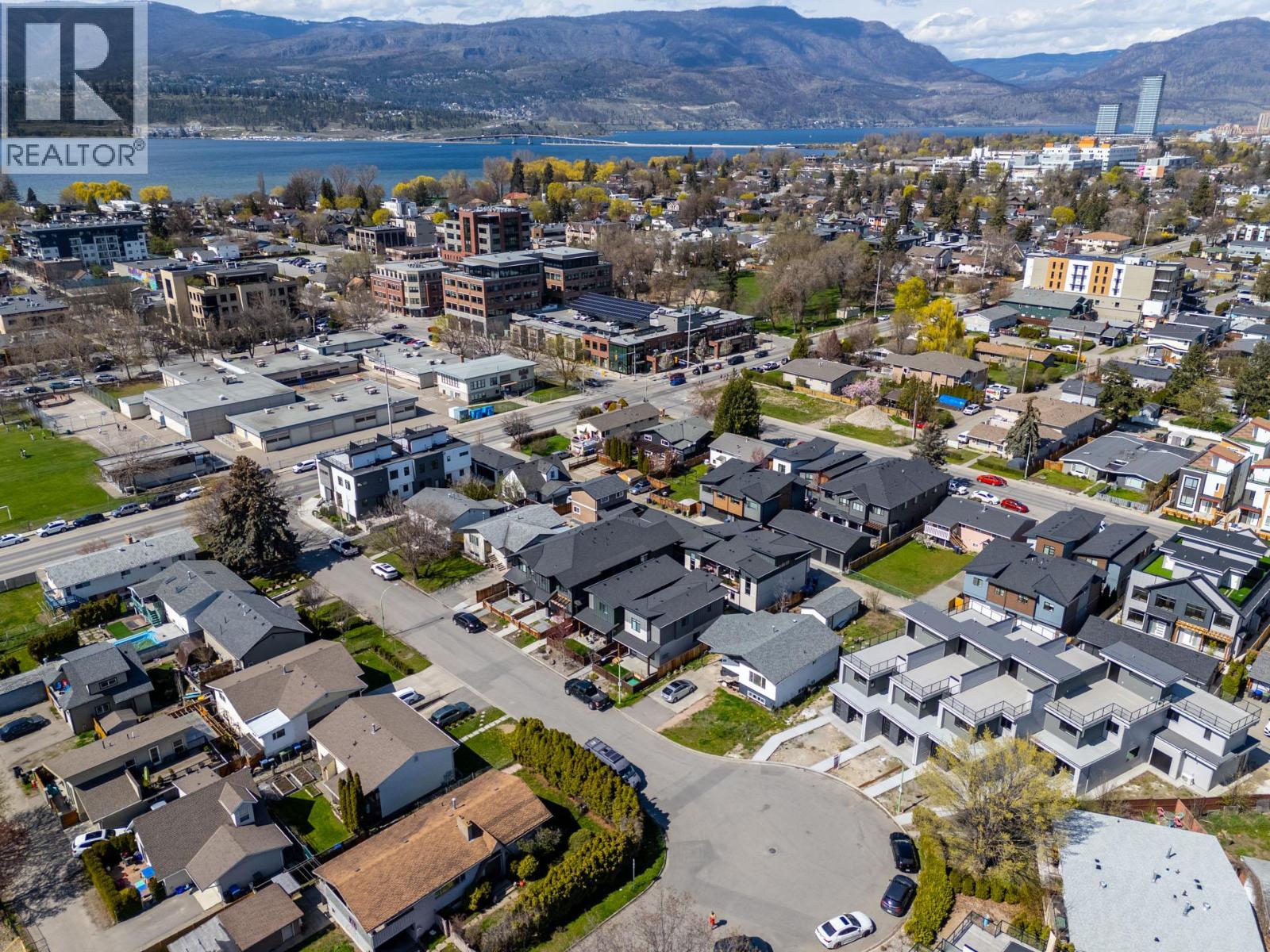  728 Coopland Crescent, Kelowna