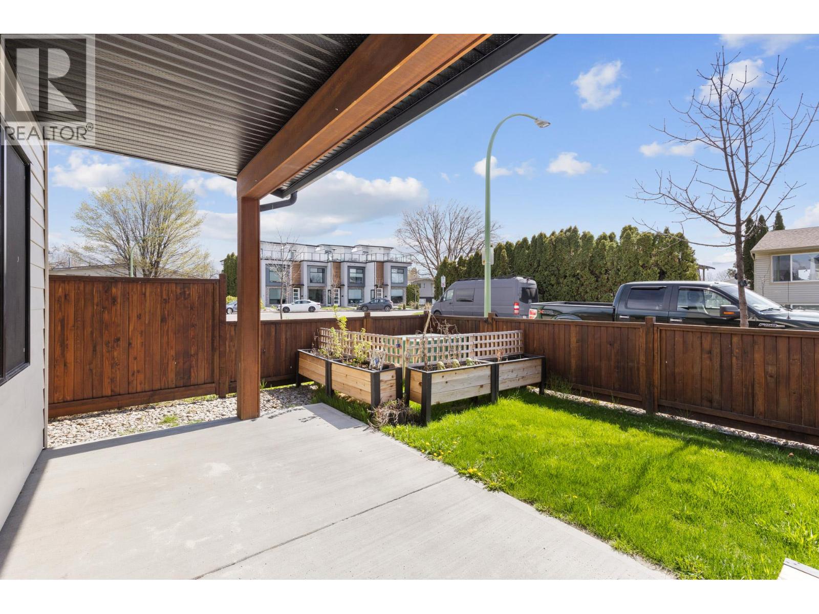  728 Coopland Crescent, Kelowna