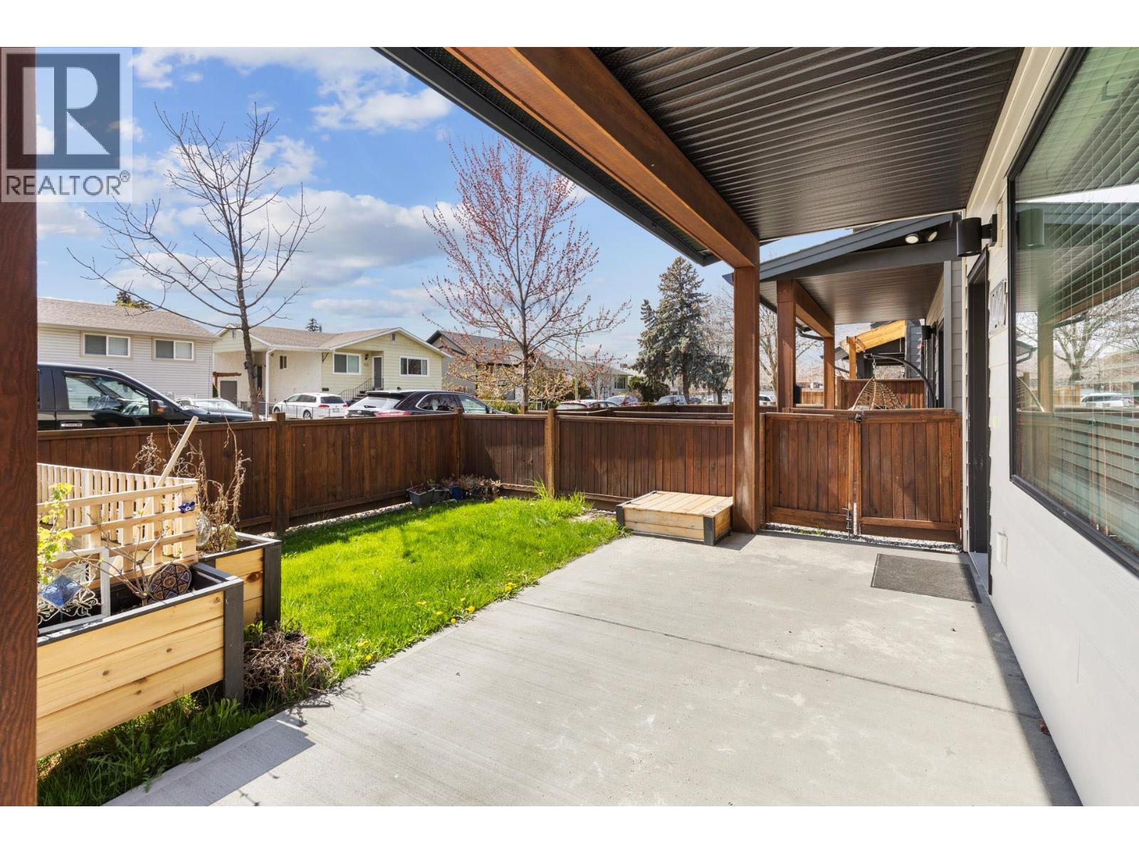  728 Coopland Crescent, Kelowna