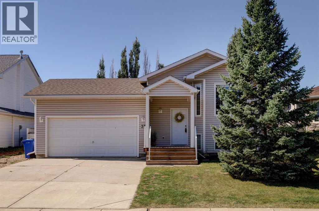 Photo 14 of 37 Chinook Crescent, Beiseker AB