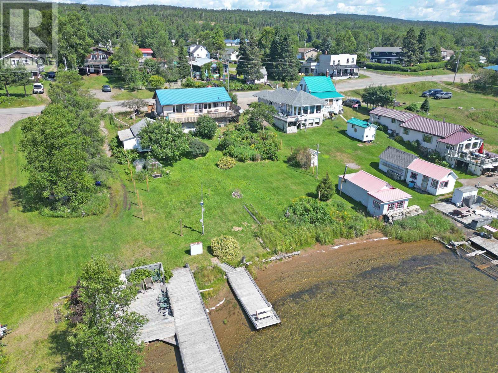 Photo 26 of 213 215 Main St, Rossport ON