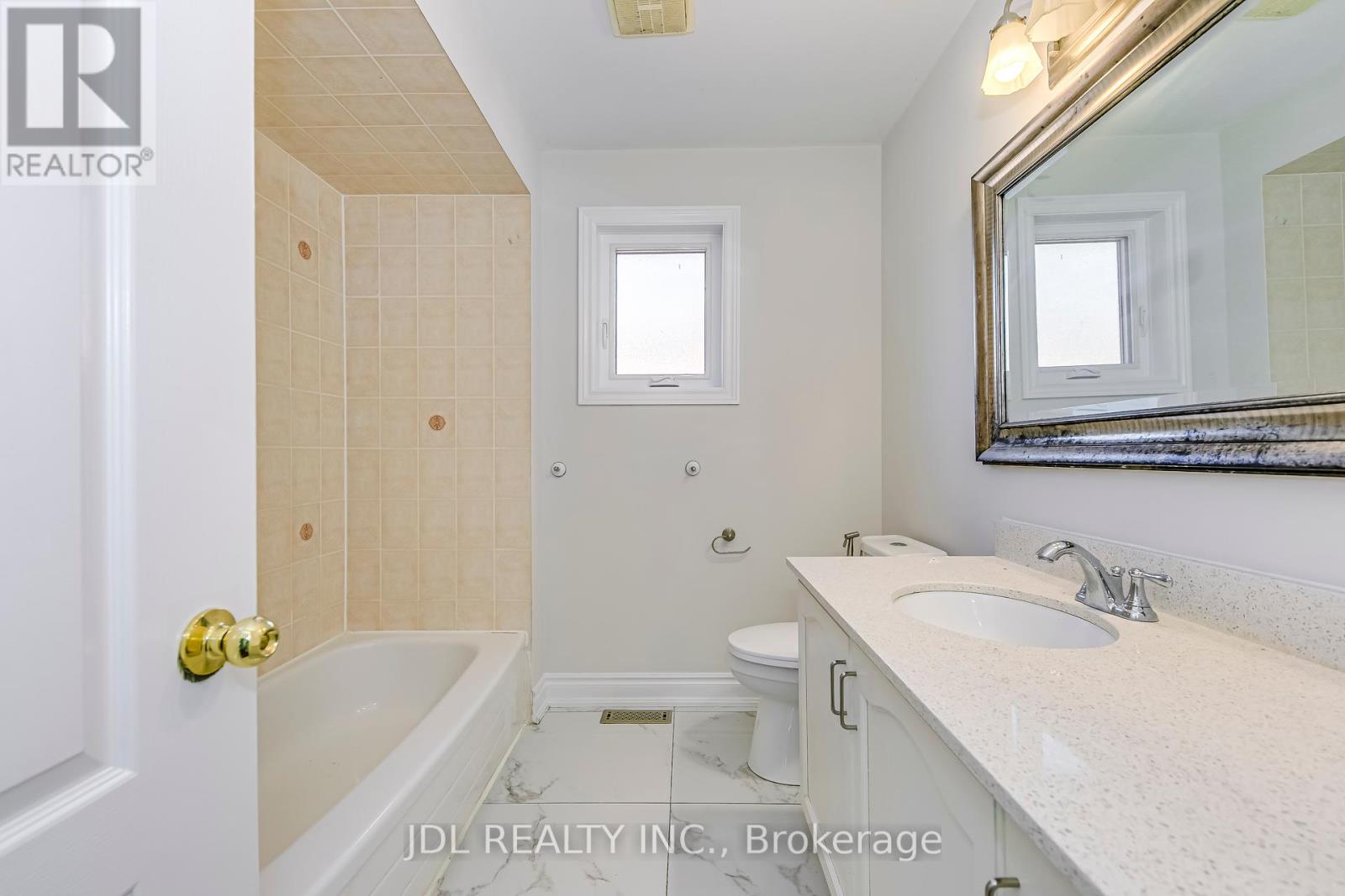 Photo 42 of 2206 Glenfield Road, Oakville ON