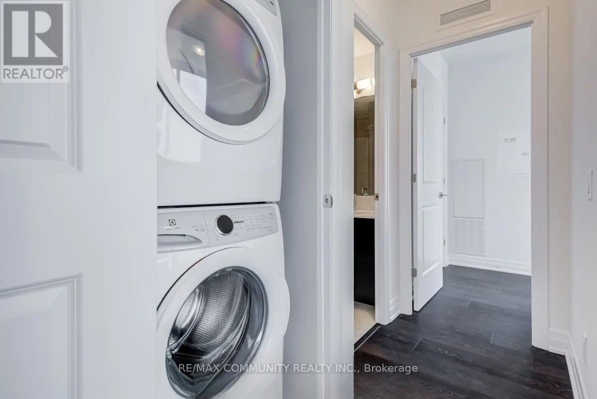 Photo 19 of 2602 36 Elm Drive W, Mississauga ON