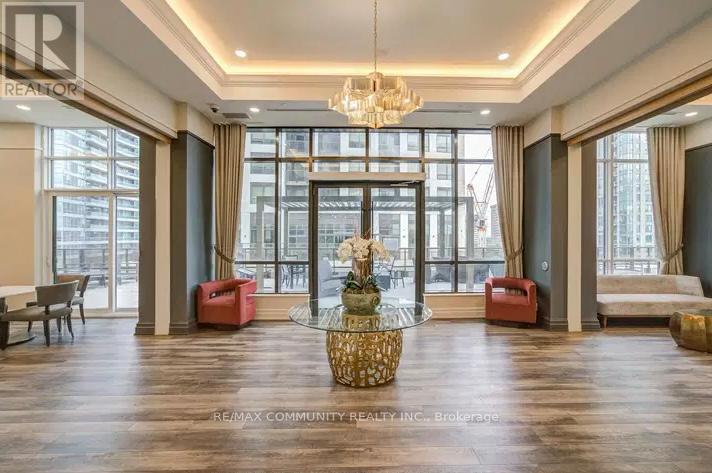 Photo 13 of 2602 36 Elm Drive W, Mississauga ON