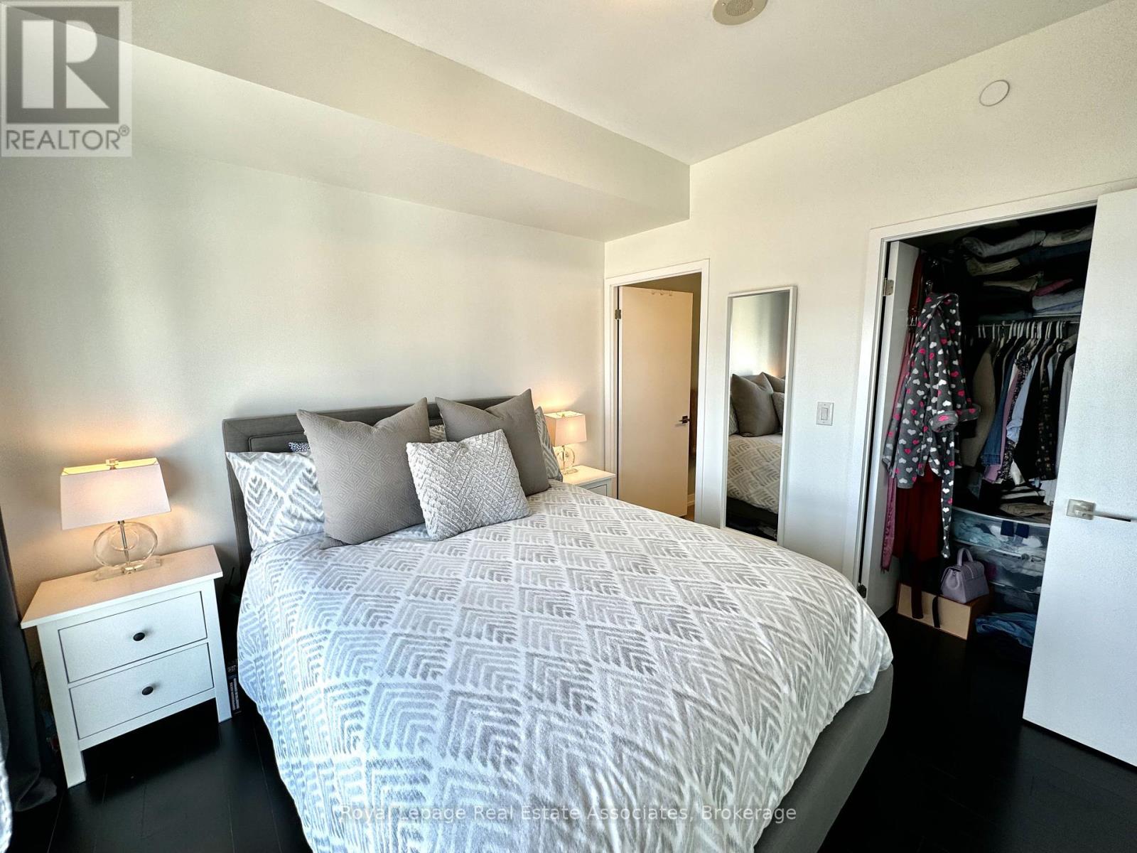 Photo 15 of 4705 4011 Brickstone Mews, Mississauga ON