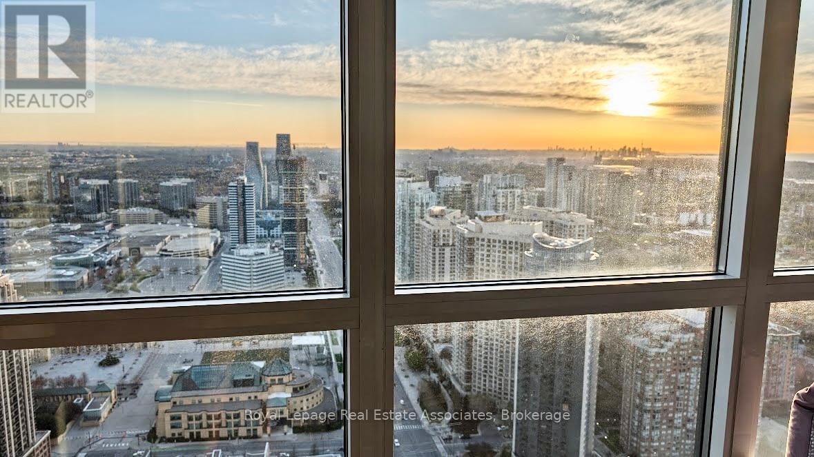 Photo 14 of 4705 4011 Brickstone Mews, Mississauga ON