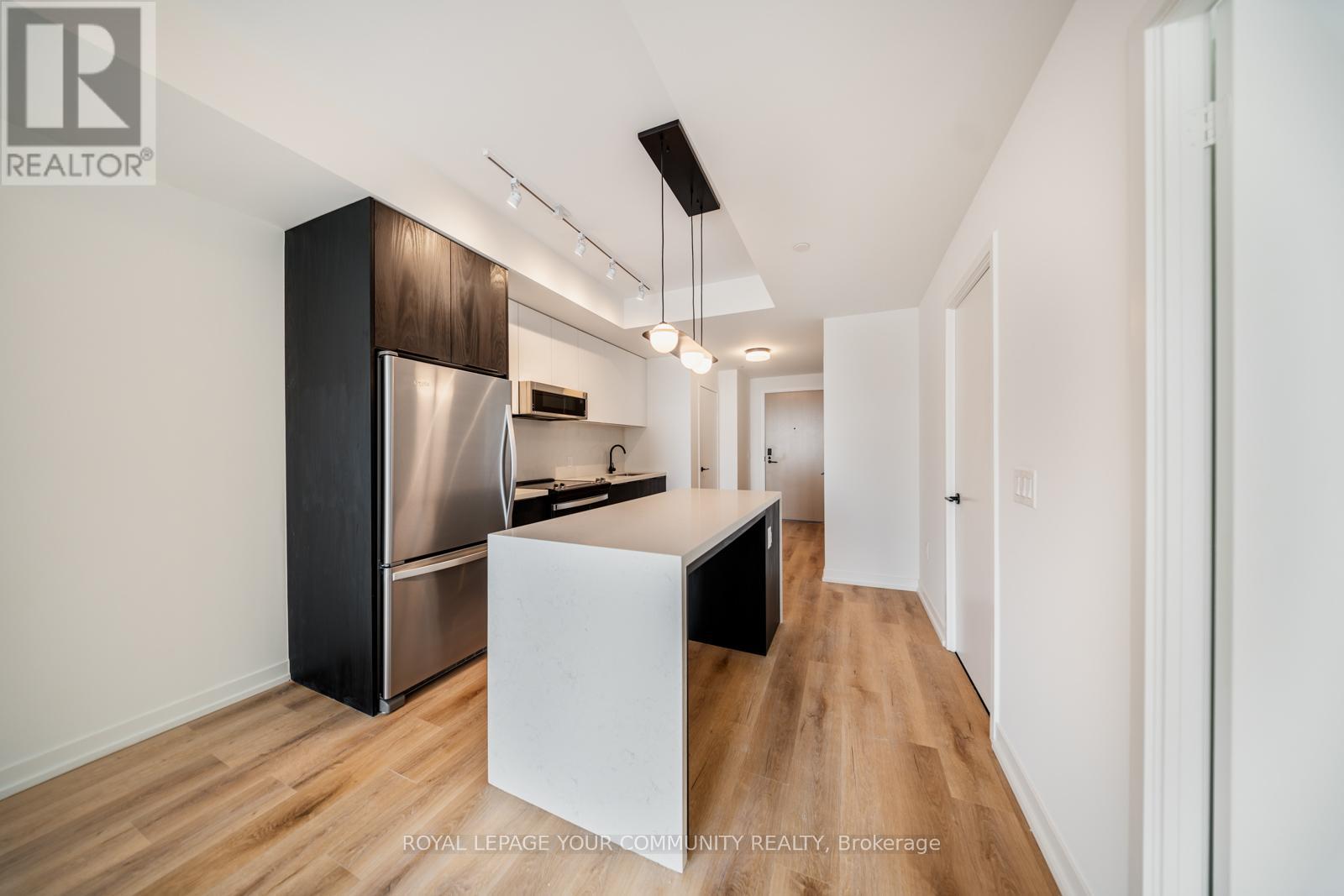 Photo 35 of 701 5 York Garden Way, Toronto ON