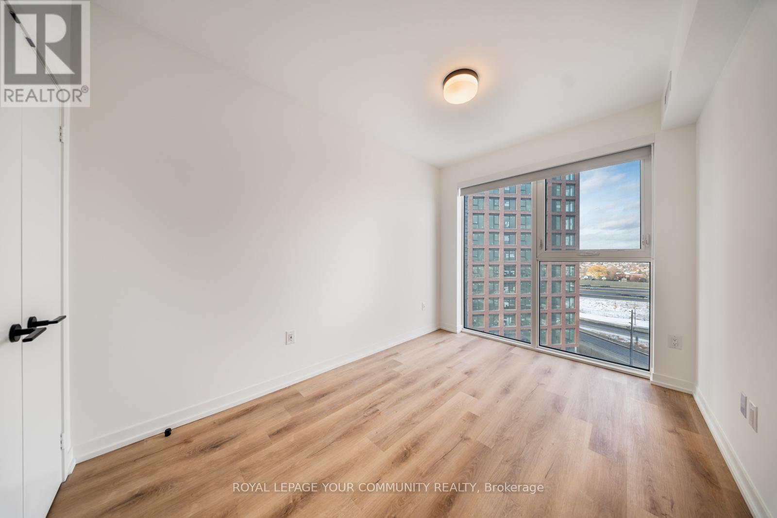 Photo 37 of 701 5 York Garden Way, Toronto ON