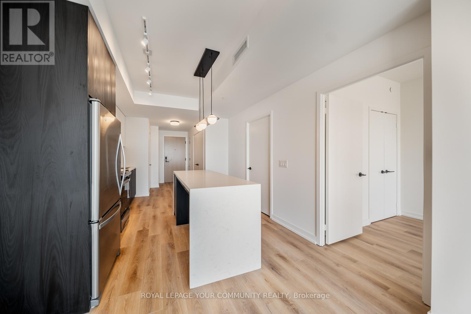 Photo 29 of 701 5 York Garden Way, Toronto ON