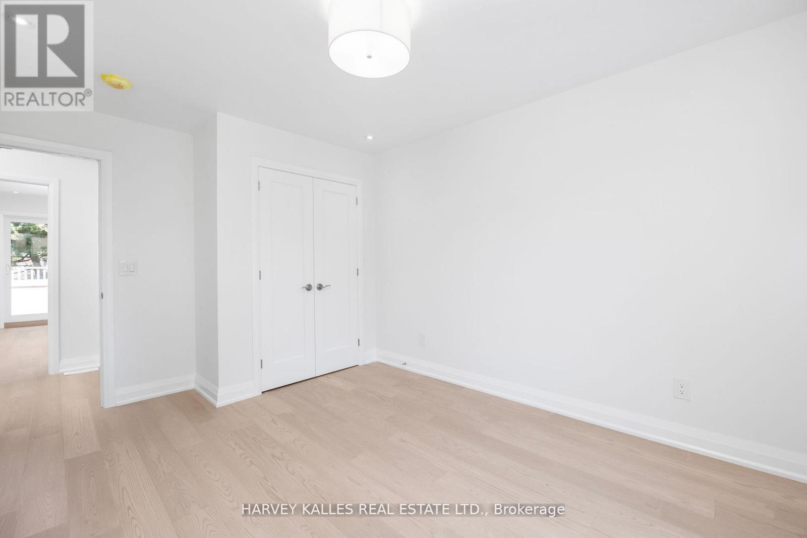 Photo 15 of 101 Clifton Road, Toronto ON