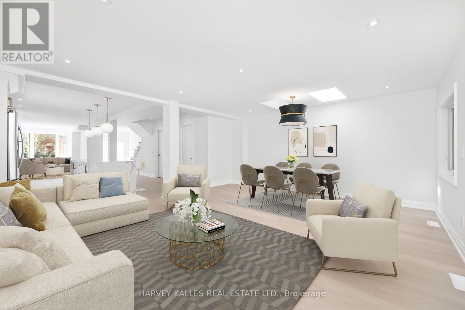 Photo 7 of 101 Clifton Road, Toronto ON