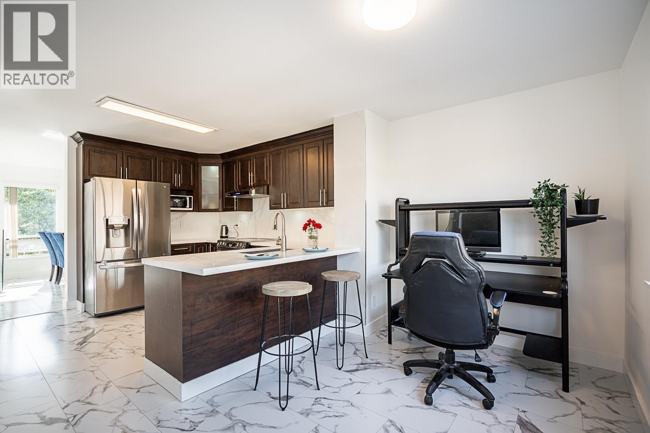 Photo 10 of 54 5380 Smith Drive, Richmond BC