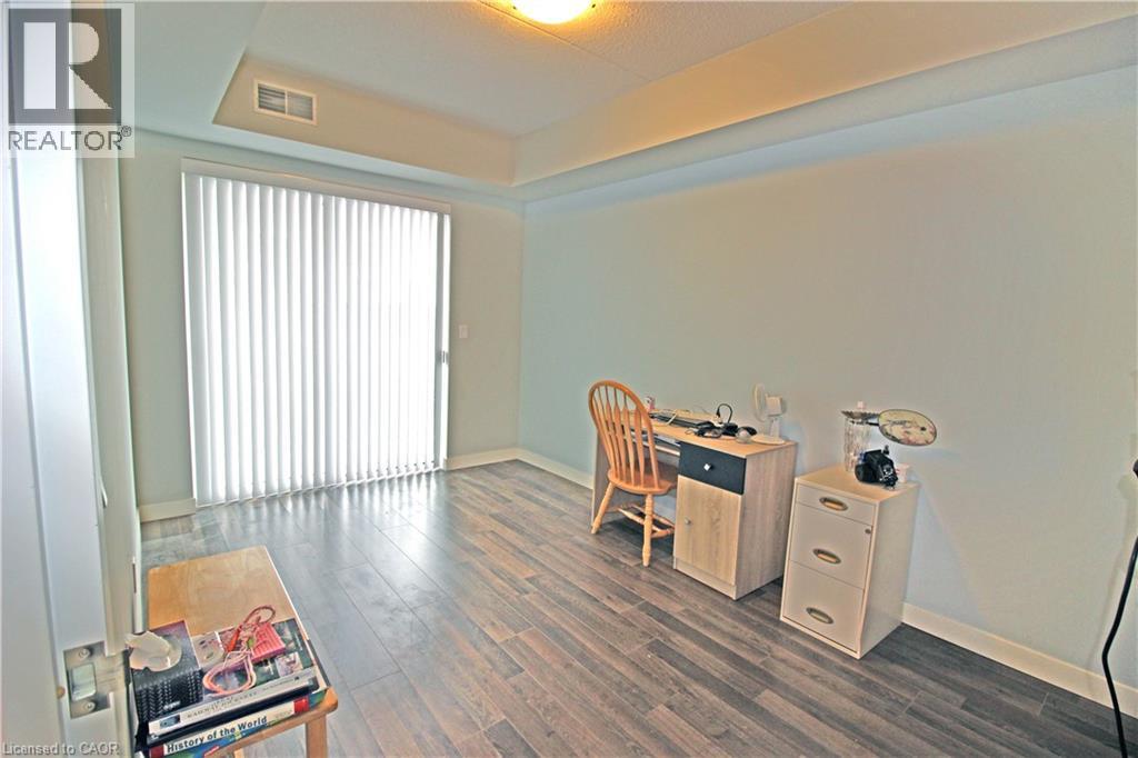 Photo 6 of 62 Balsam Street Unit H 505, Waterloo ON