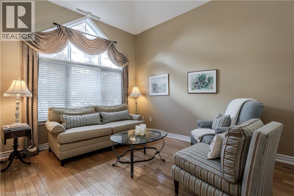 Photo 18 of 56 Farris Avenue, St Catharines ON
