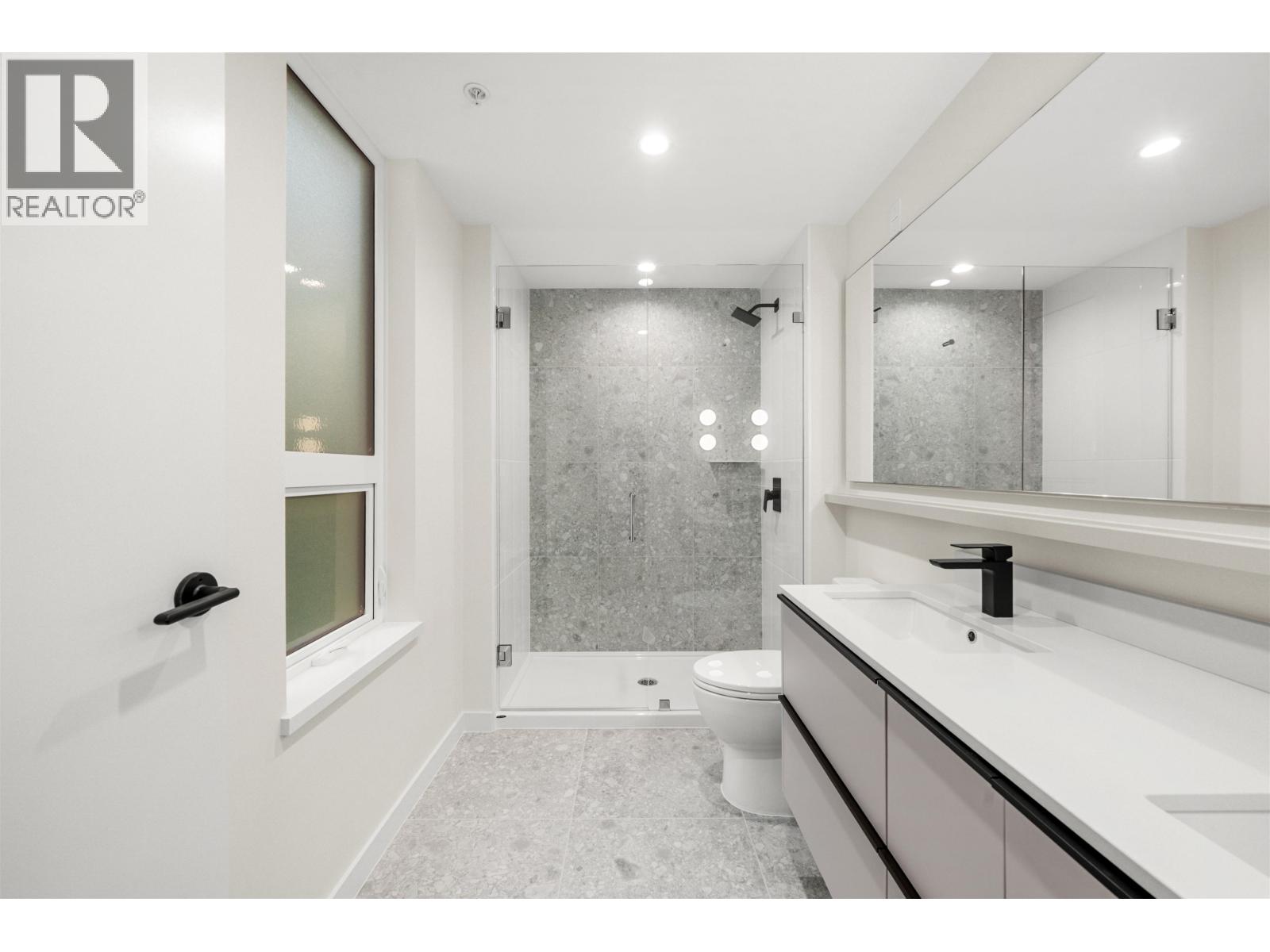 Photo 21 of 303 2015 St Johns Street, Port Moody BC