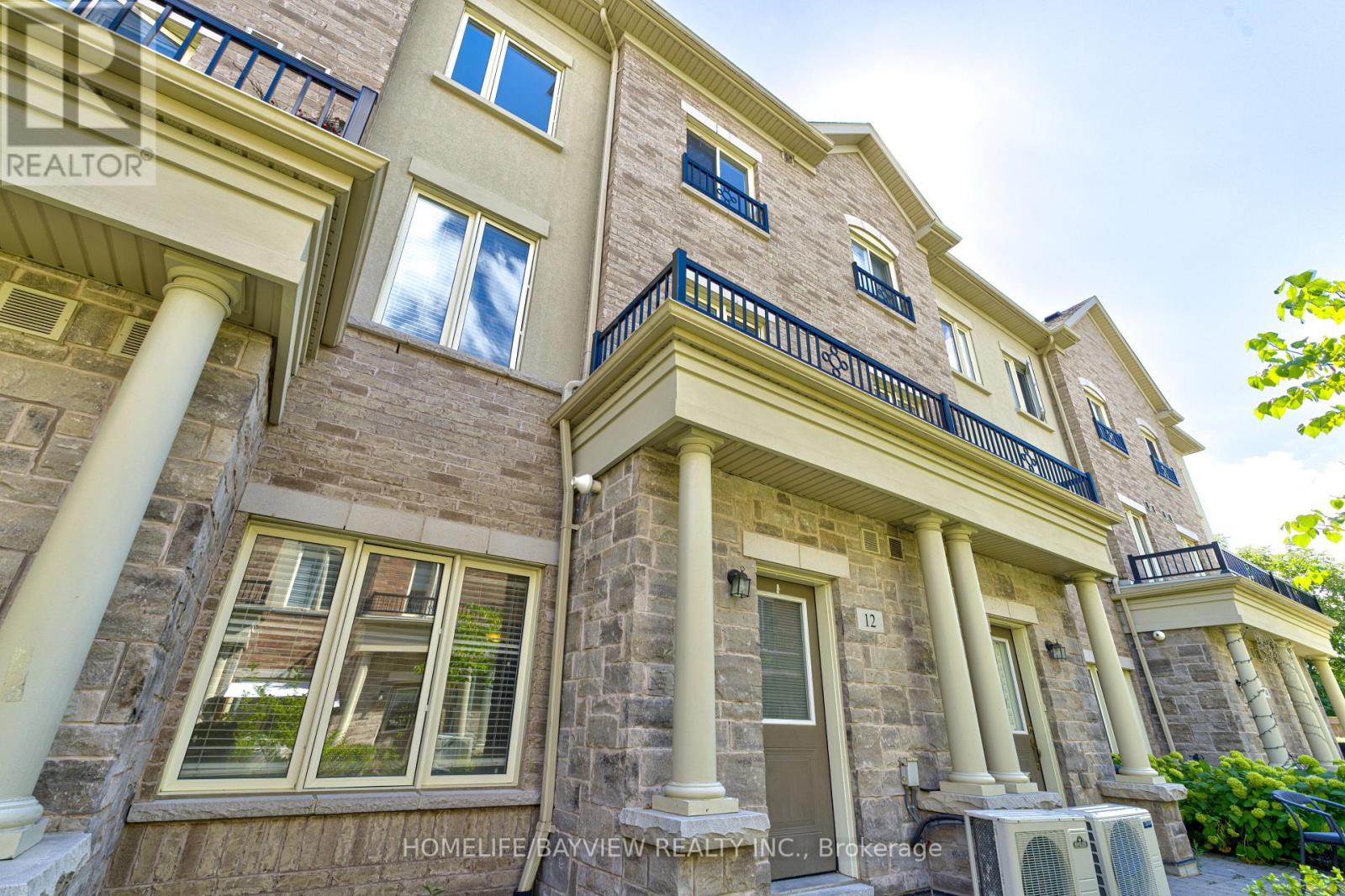 Photo 23 of Th 12 25 Coneflower Crescent, Toronto ON