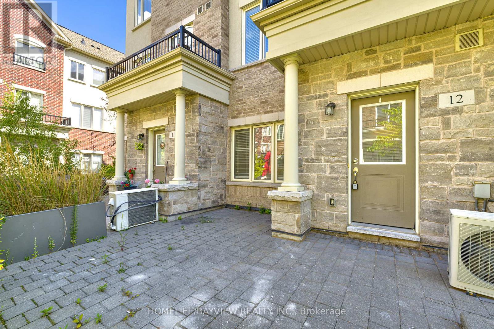 Photo 49 of Th 12 25 Coneflower Crescent, Toronto ON