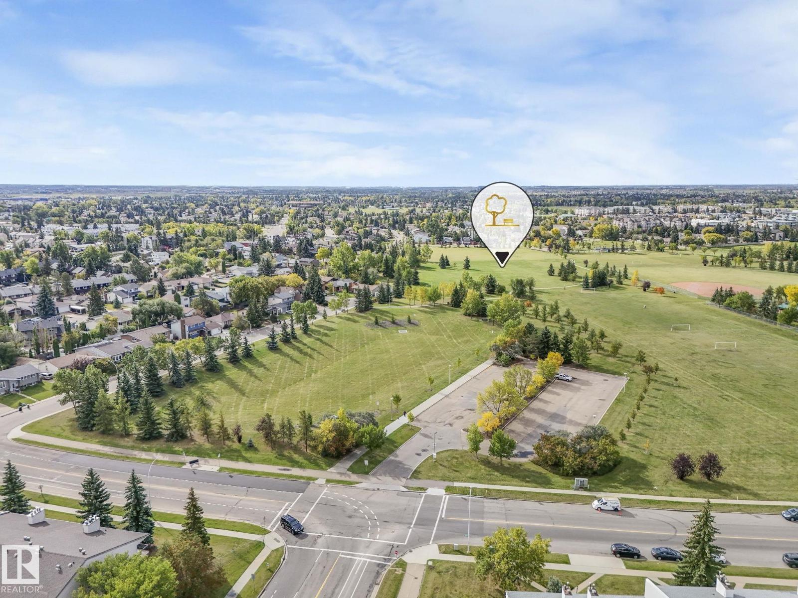 Photo 12 of 303 10528 29 Av Nw, Edmonton AB