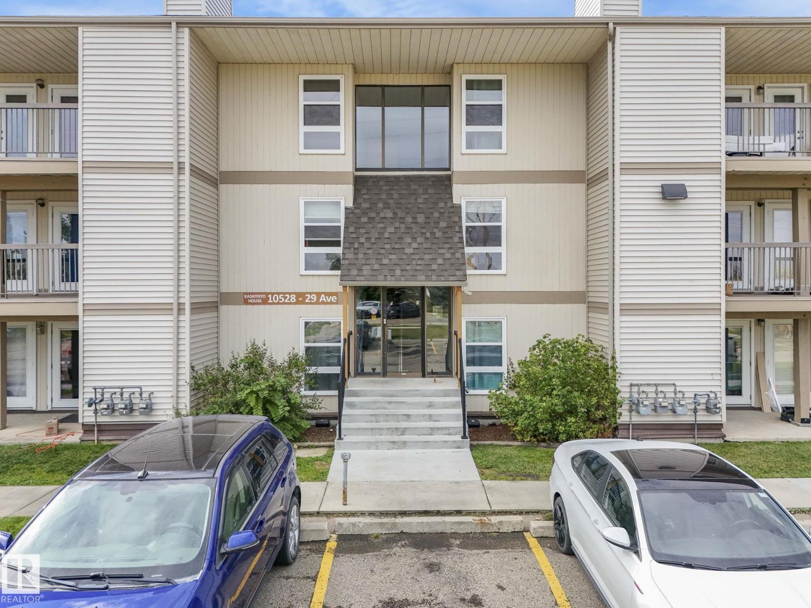 Photo 2 of 303 10528 29 Av Nw, Edmonton AB