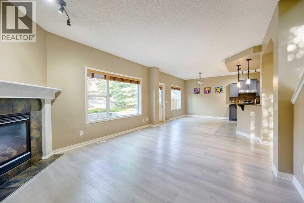 Photo 10 of 34 Aspen Stone Mews Sw, Calgary AB