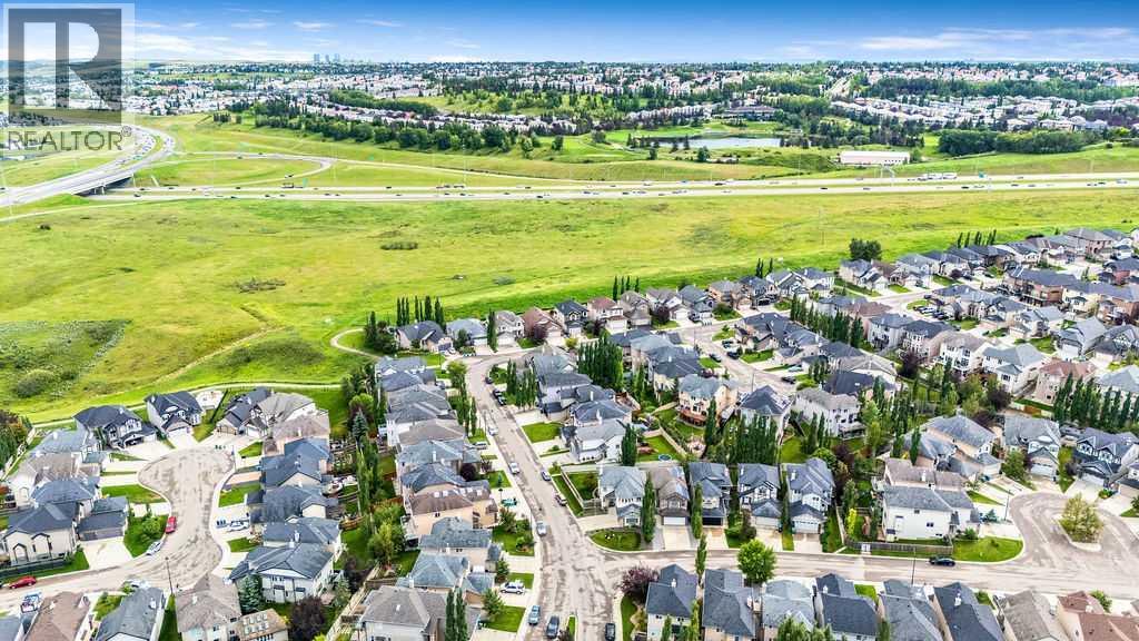 Single Family House for Sale in  Sherwood Rise NW Sherwood Calgary 