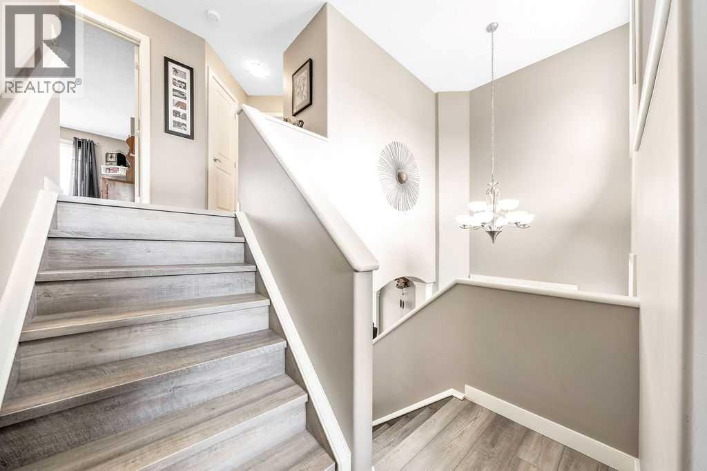 Single Family House for Sale in  Sherwood Rise NW Sherwood Calgary 