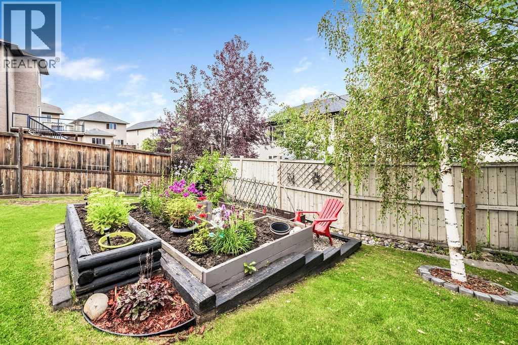 Single Family House for Sale in  Sherwood Rise NW Sherwood Calgary 