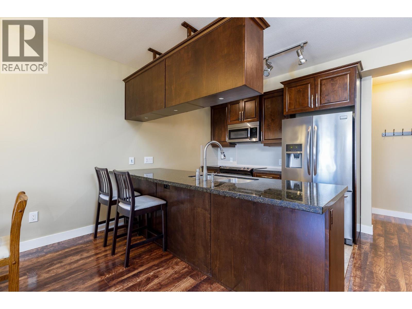 Photo 1 of 311 11887 Burnett Street, Maple Ridge BC