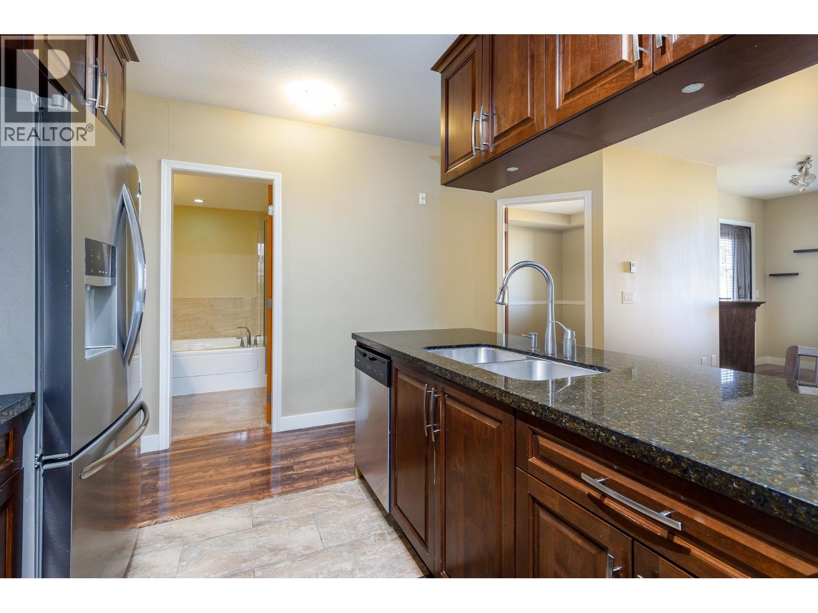 Photo 15 of 311 11887 Burnett Street, Maple Ridge BC