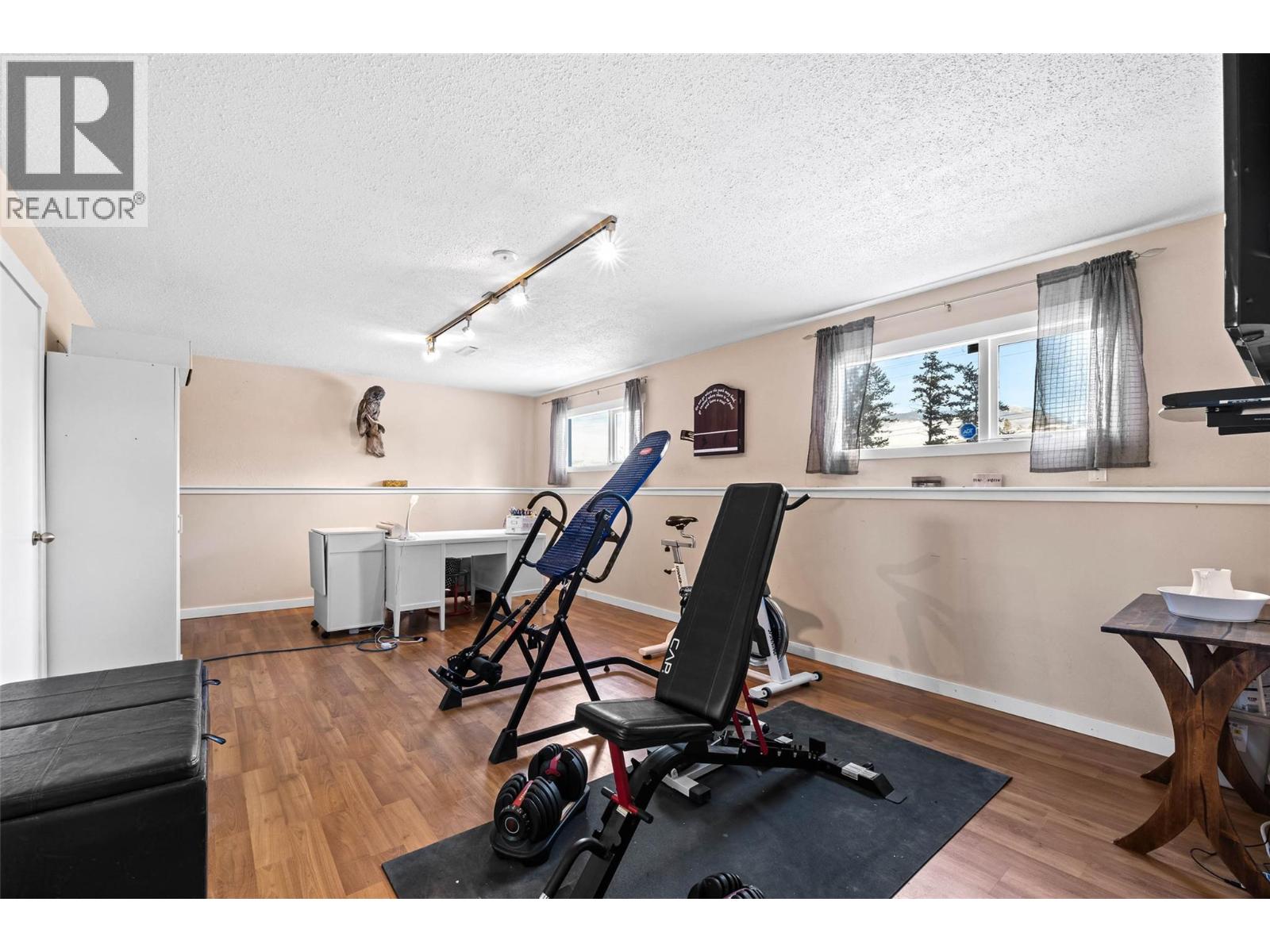 Photo 17 of 1289 Foxwood Lane, Kamloops BC