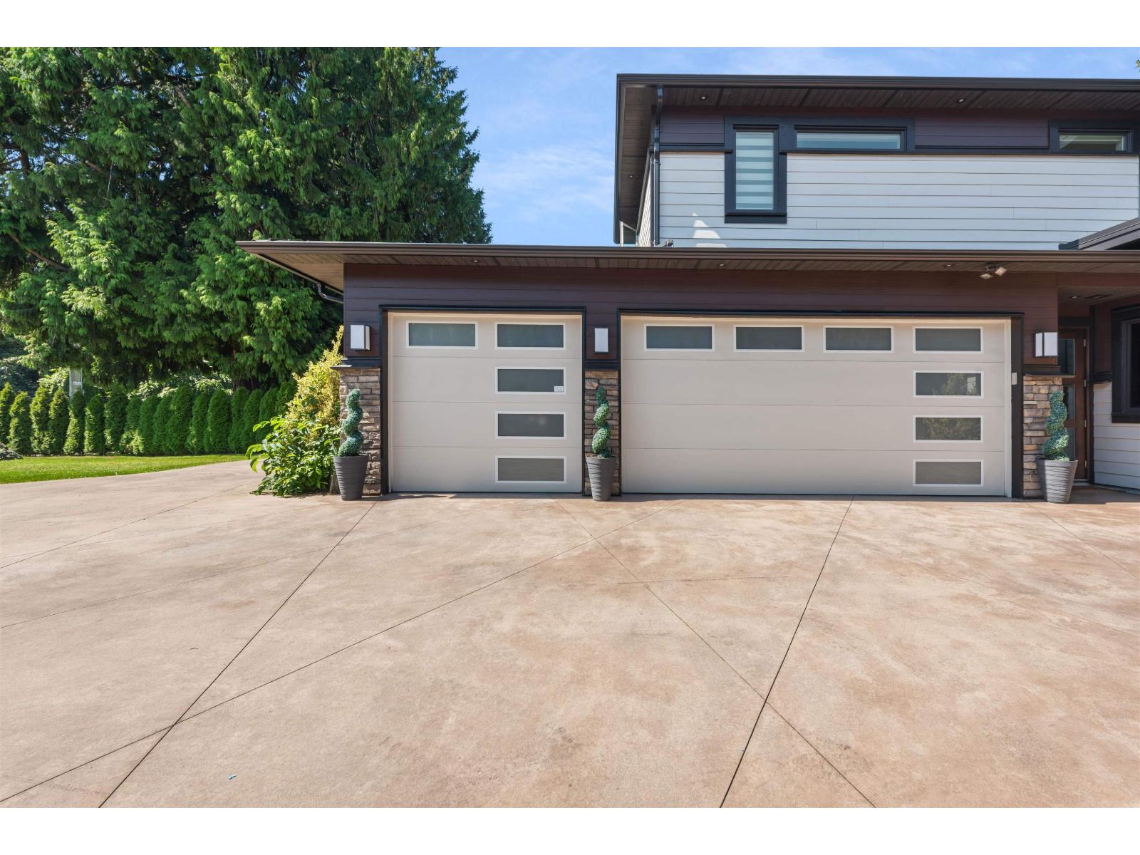 Photo 34 of 20025 Grade Crescent, Langley BC