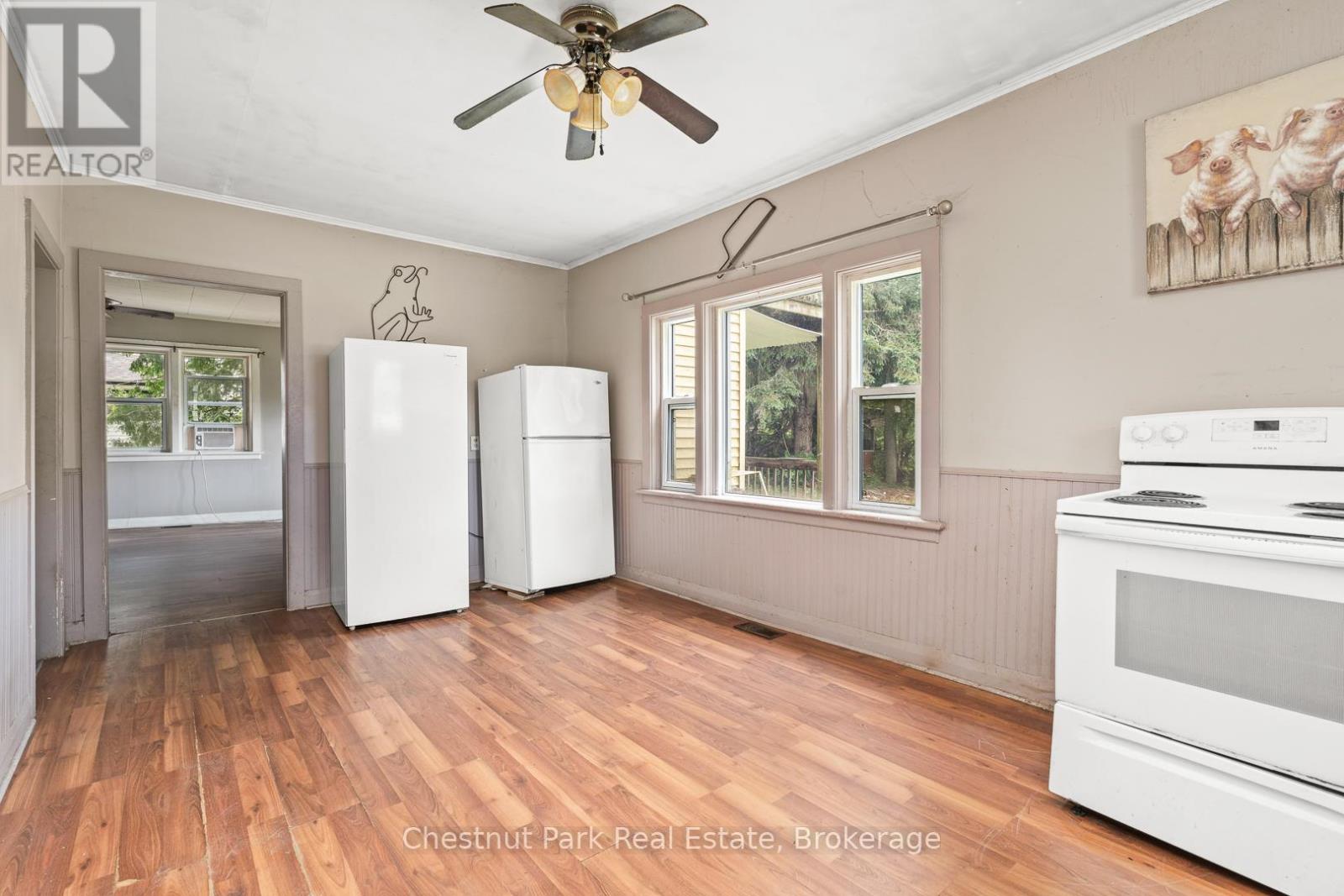 Photo 18 of 70 Beaumont Drive, Bracebridge ON