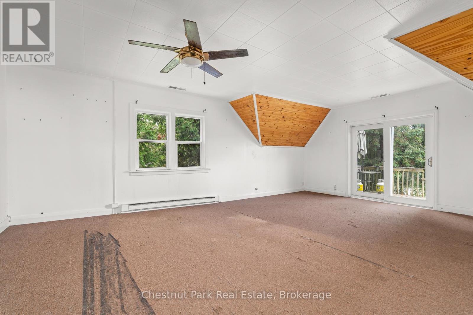 Photo 3 of 70 Beaumont Drive, Bracebridge ON