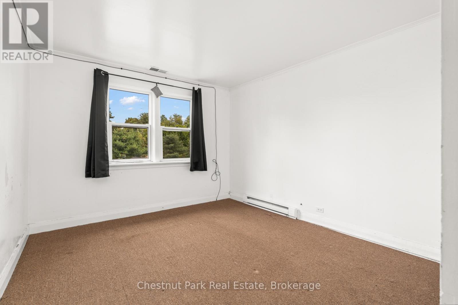 Photo 35 of 70 Beaumont Drive, Bracebridge ON