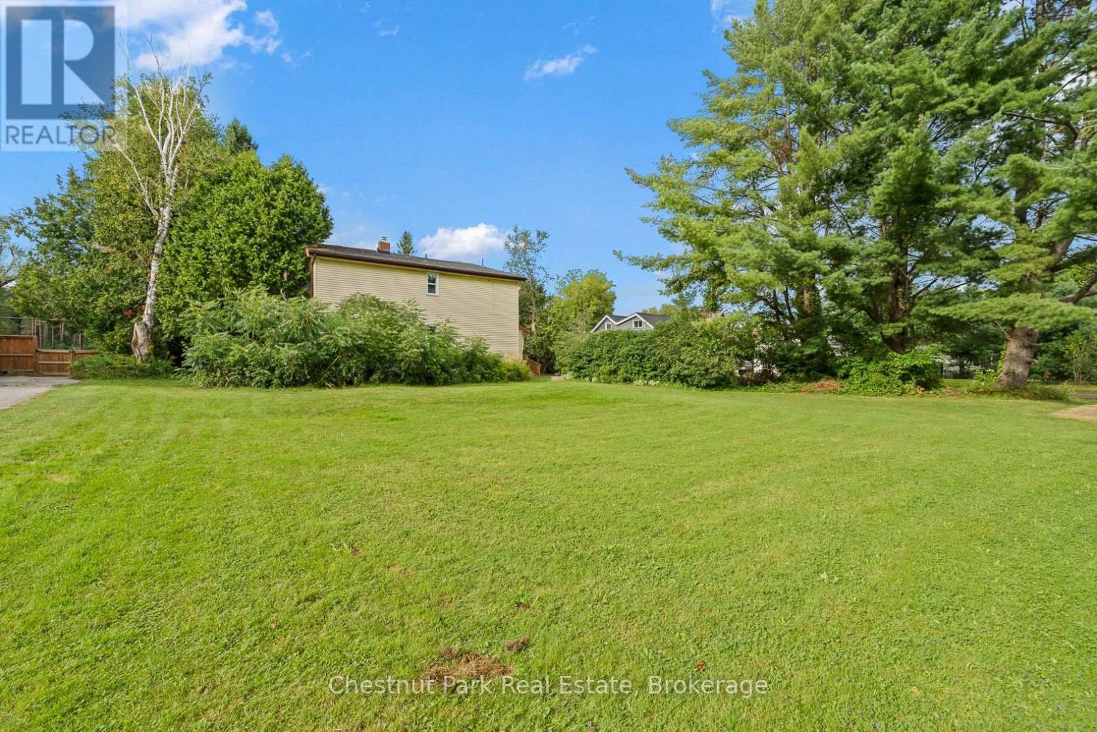 Photo 49 of 70 Beaumont Drive, Bracebridge ON