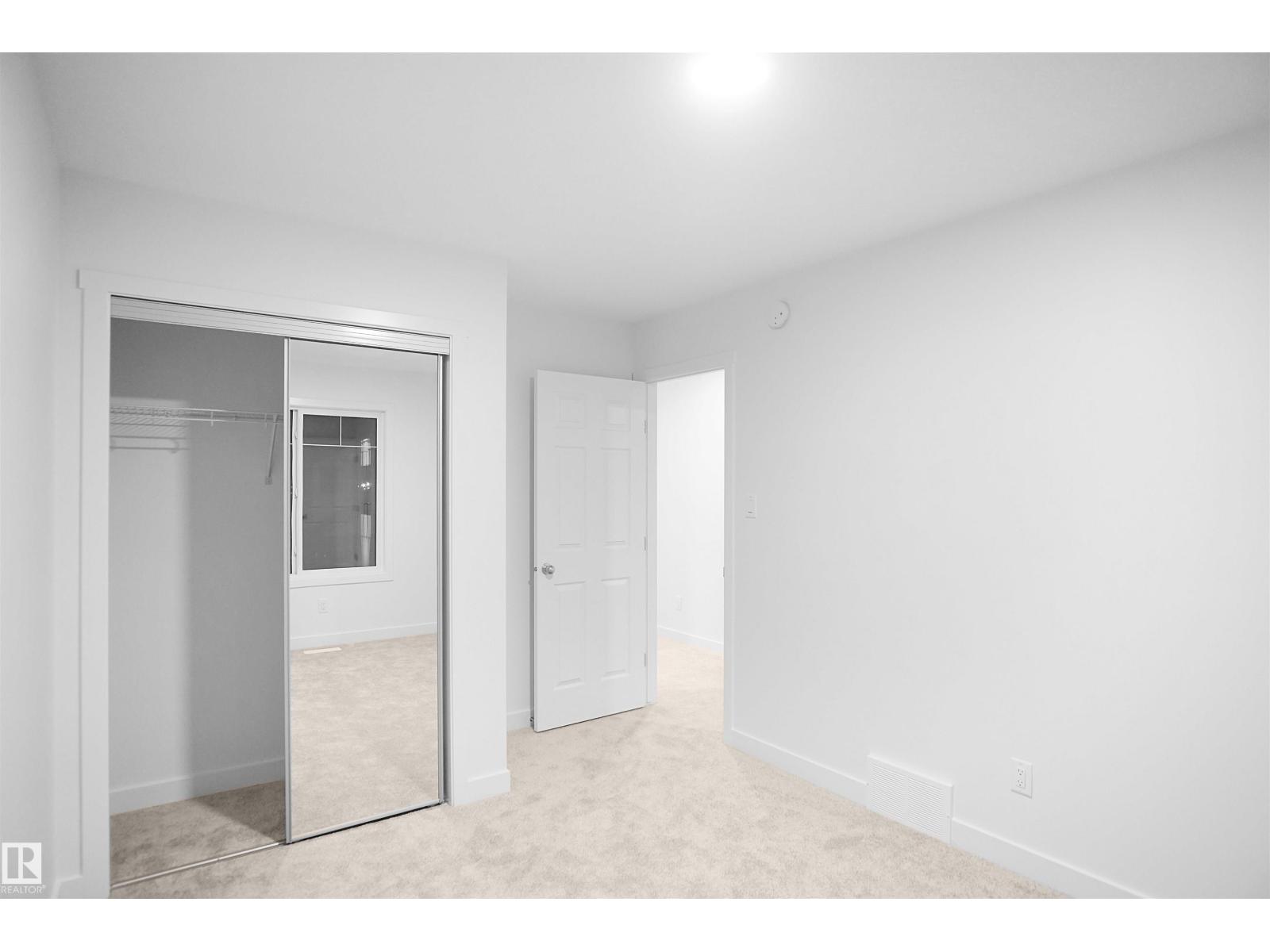 Photo 21 of 20608 27 Av Nw, Edmonton AB