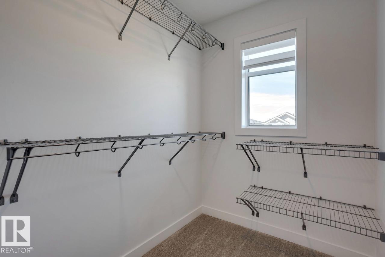 Photo 5 of 19019 20 Av Nw, Edmonton AB